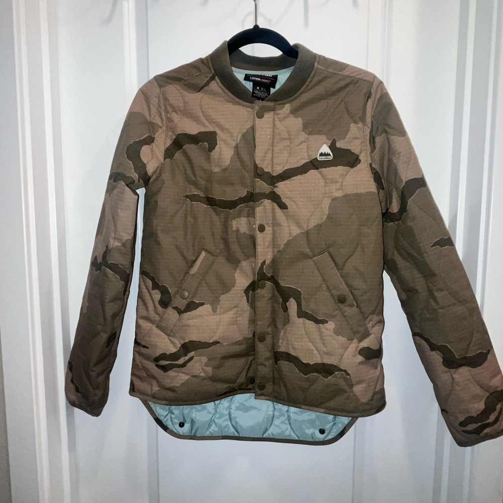Women's Burton Kiley Camouflage Quilted Jacket - Picture 2 of 5